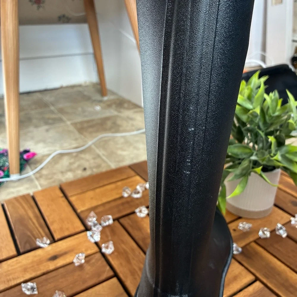 CHANEL Rubber Winter Boots - Picture 8 of 12